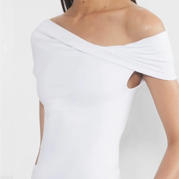 BNWT Contour Ravish Top - White - Large - Picture 5 of 7